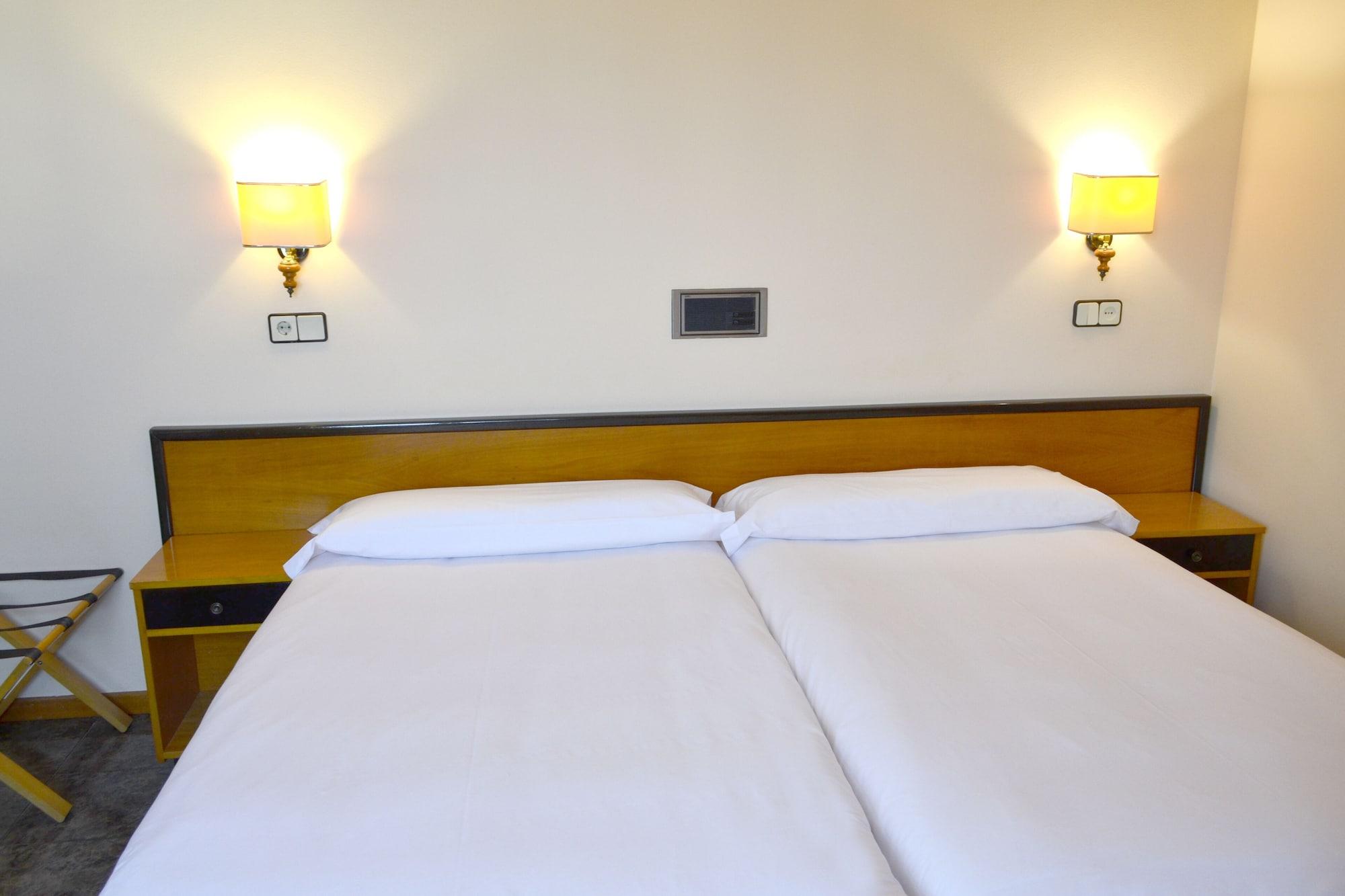 Hotel Alda Pasaje Gijón Extérieur photo