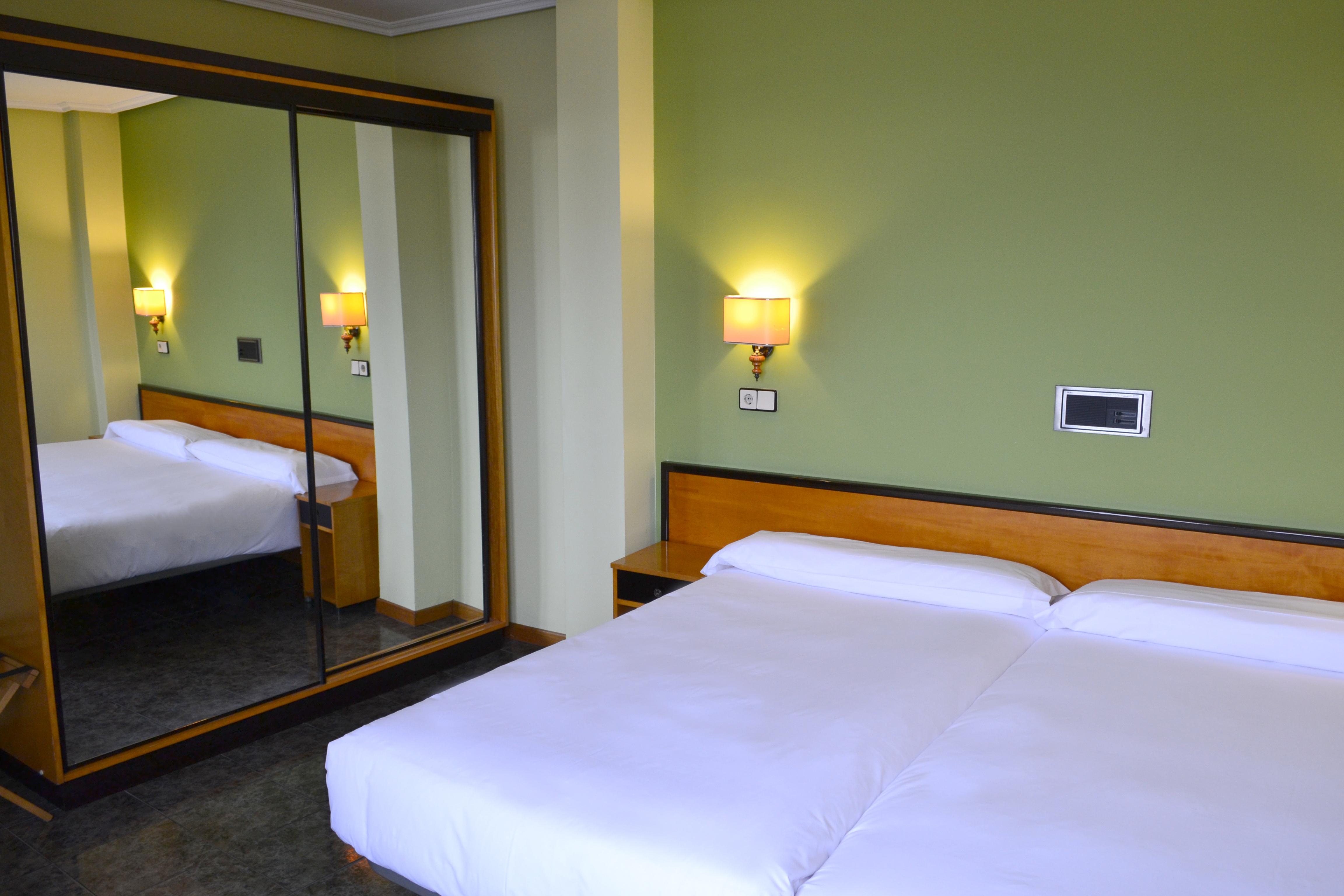 Hotel Alda Pasaje Gijón Extérieur photo